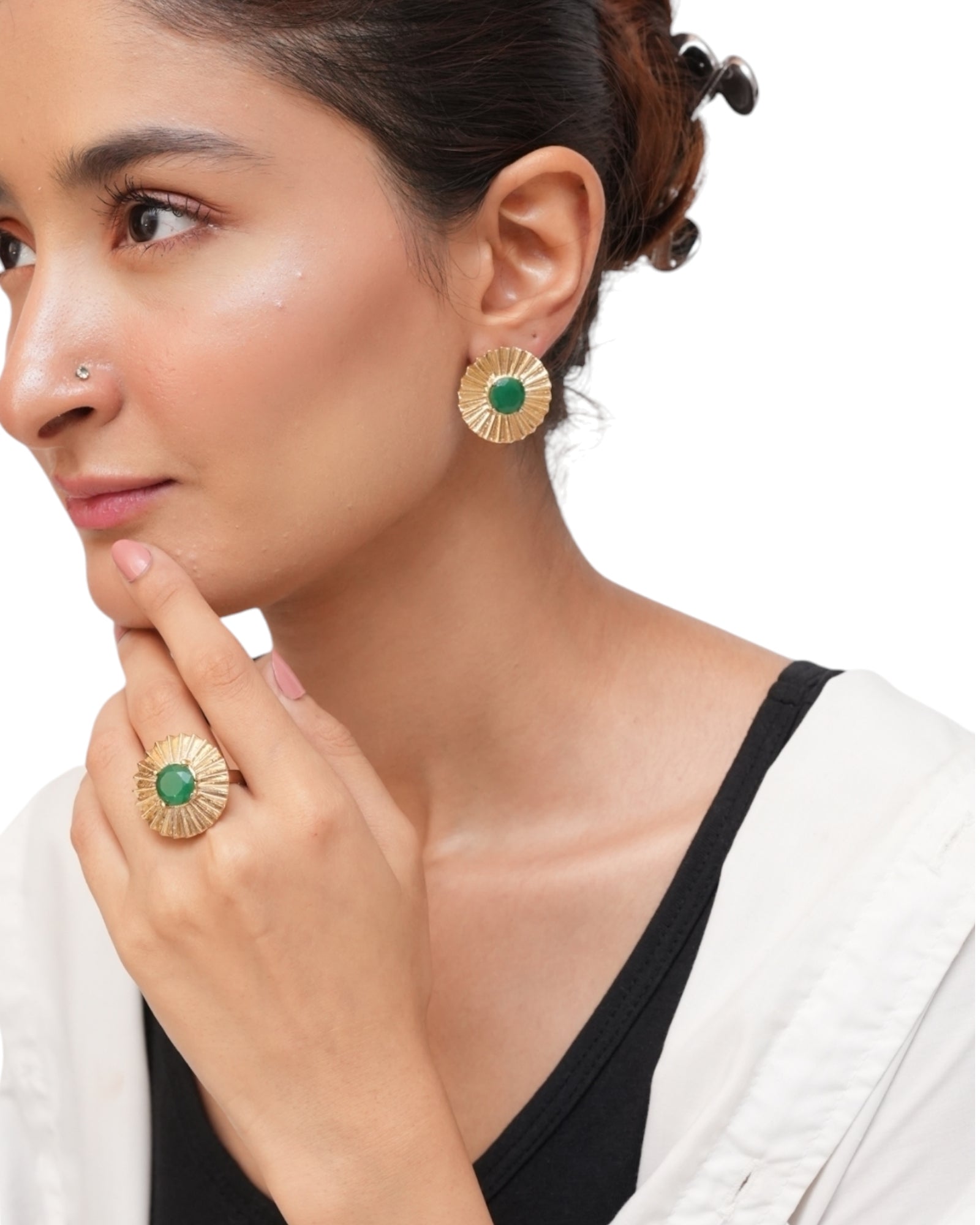 Model wearing Verde Studs from SU Jewelry’s Soffio Collection

