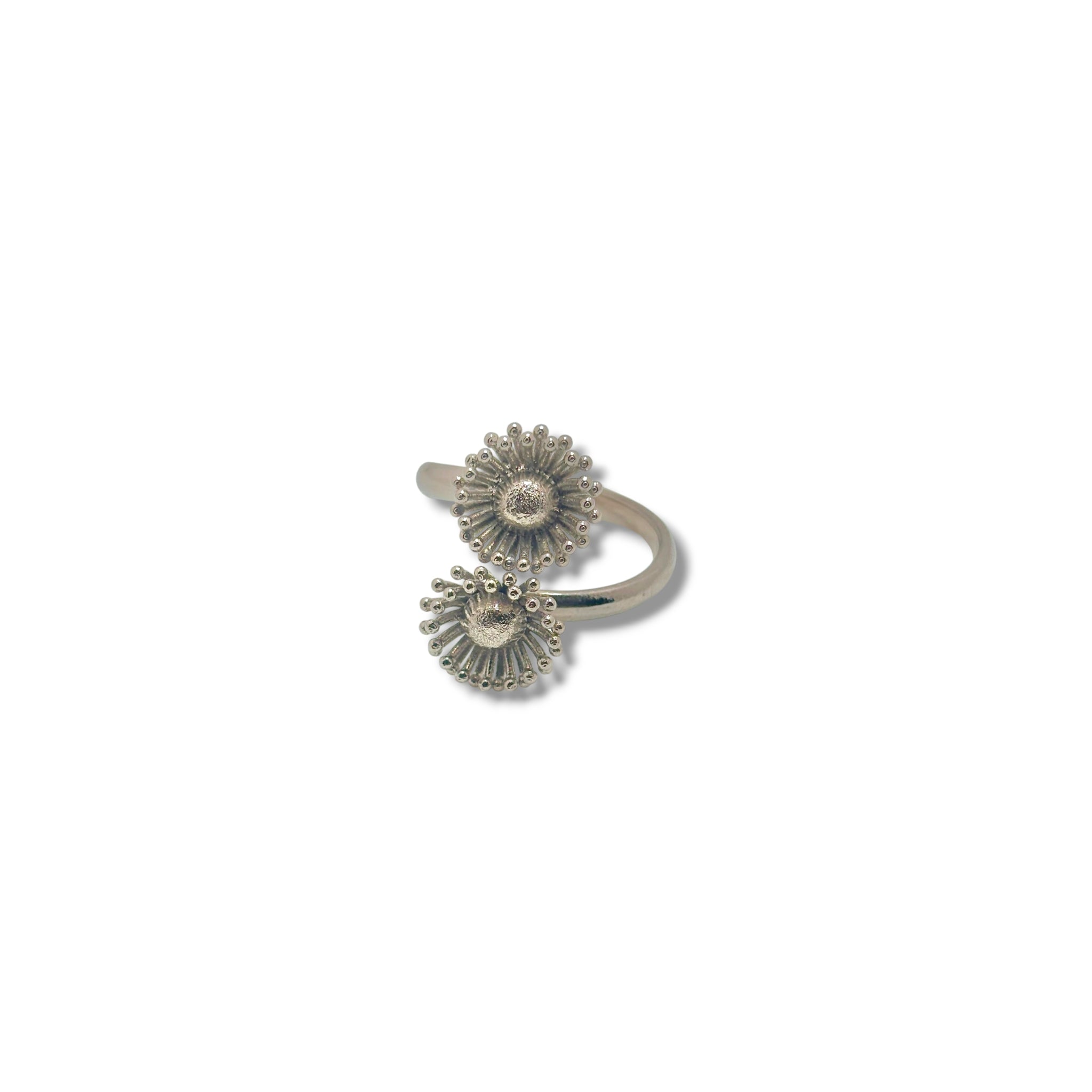 Cosmo Ring – Sterling Silver Floral Design from SU Jewelry

