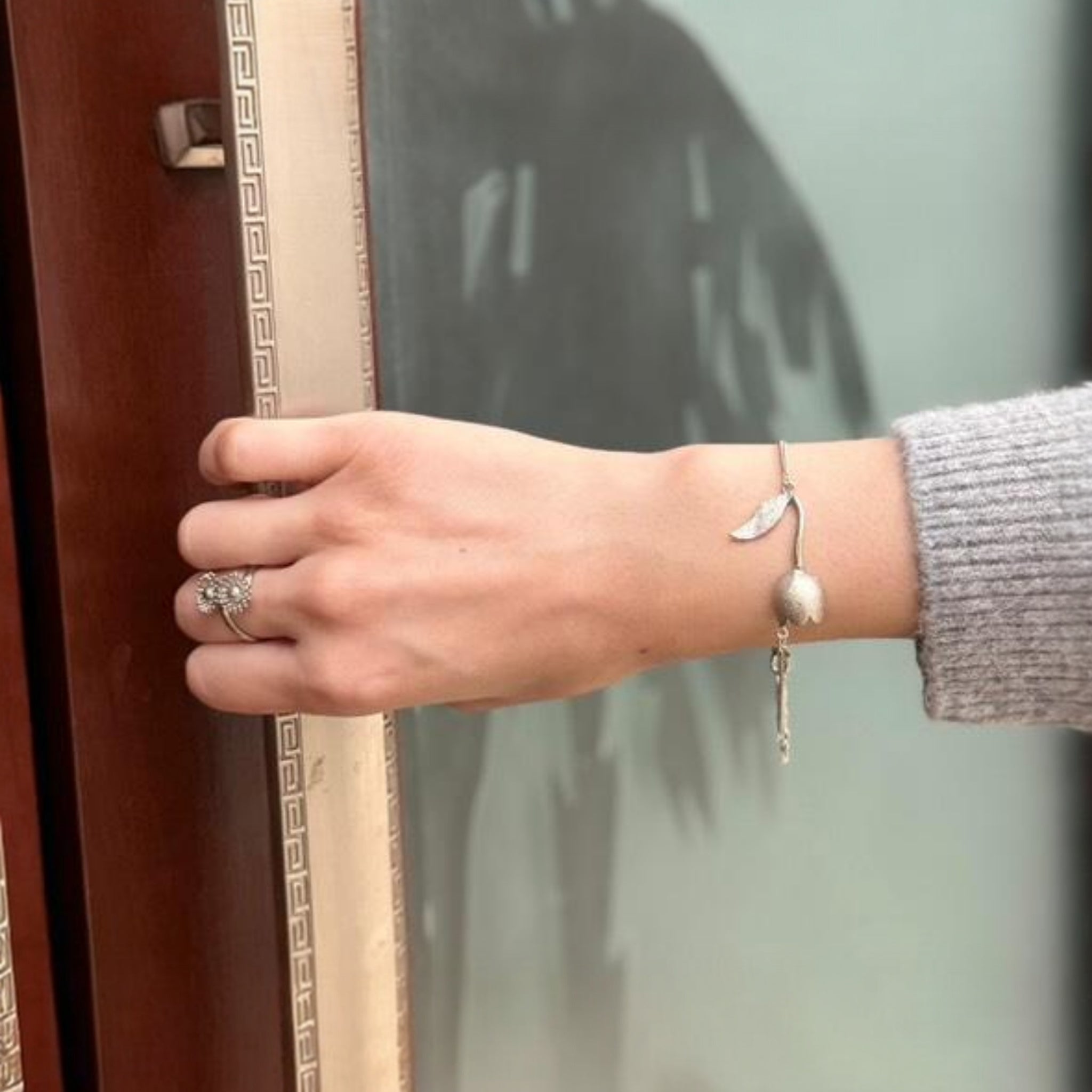 "Handcrafted Sterling Silver Moonlight Bloom Bracelet – SU Jewelry"

