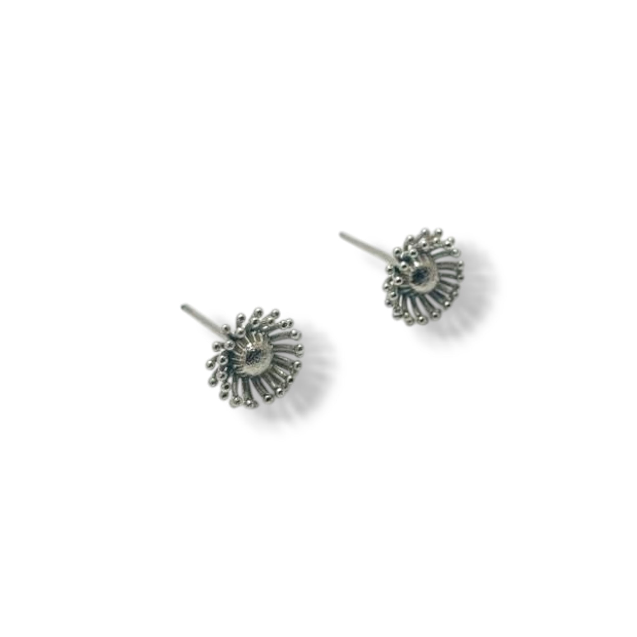 SU Jewelry Cosmo Studs – Minimalist Floral Earrings in Silver


